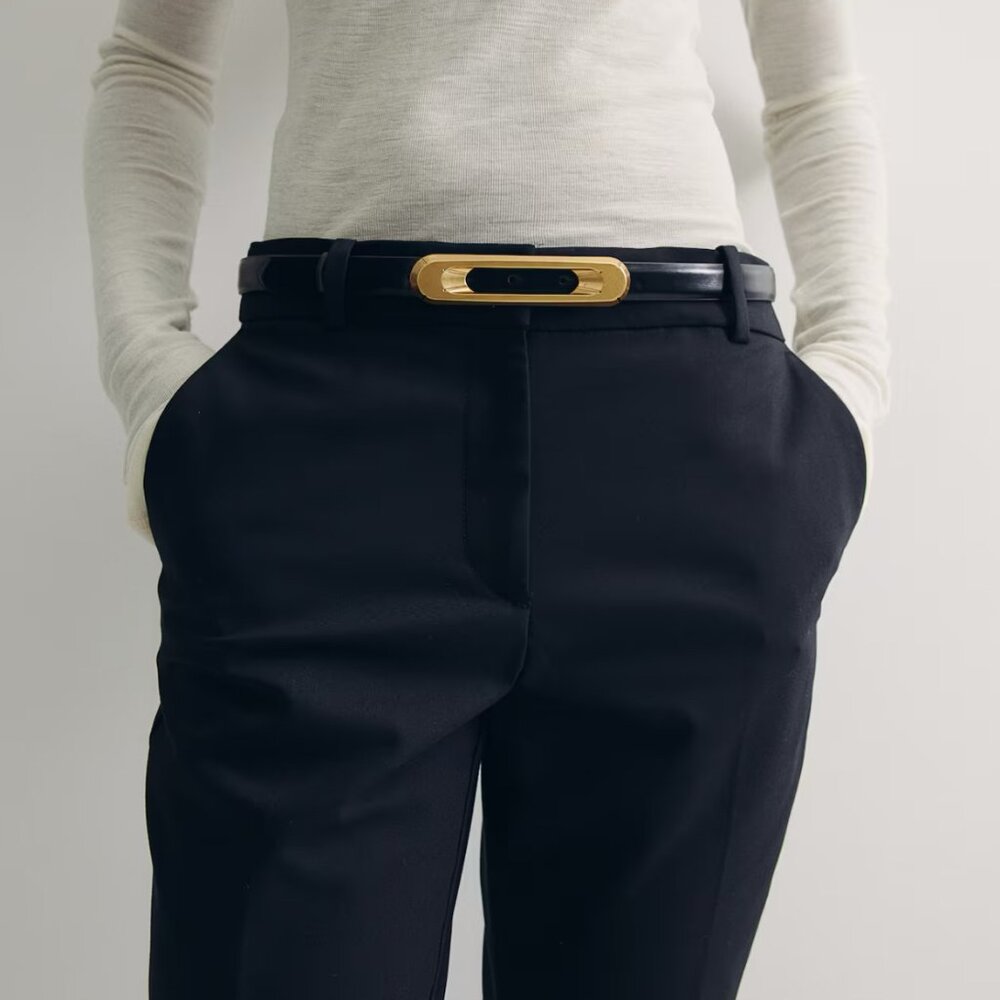 NWT - H&M Ankle Length Slacks in a Black Color Size 6 - Picture 6 of 7